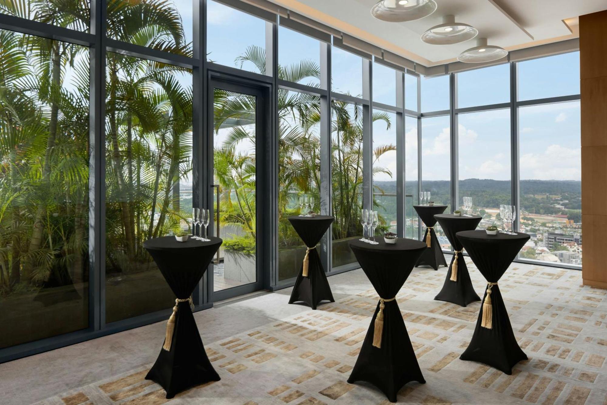 Courtyard By Marriott Singapore Novena Экстерьер фото